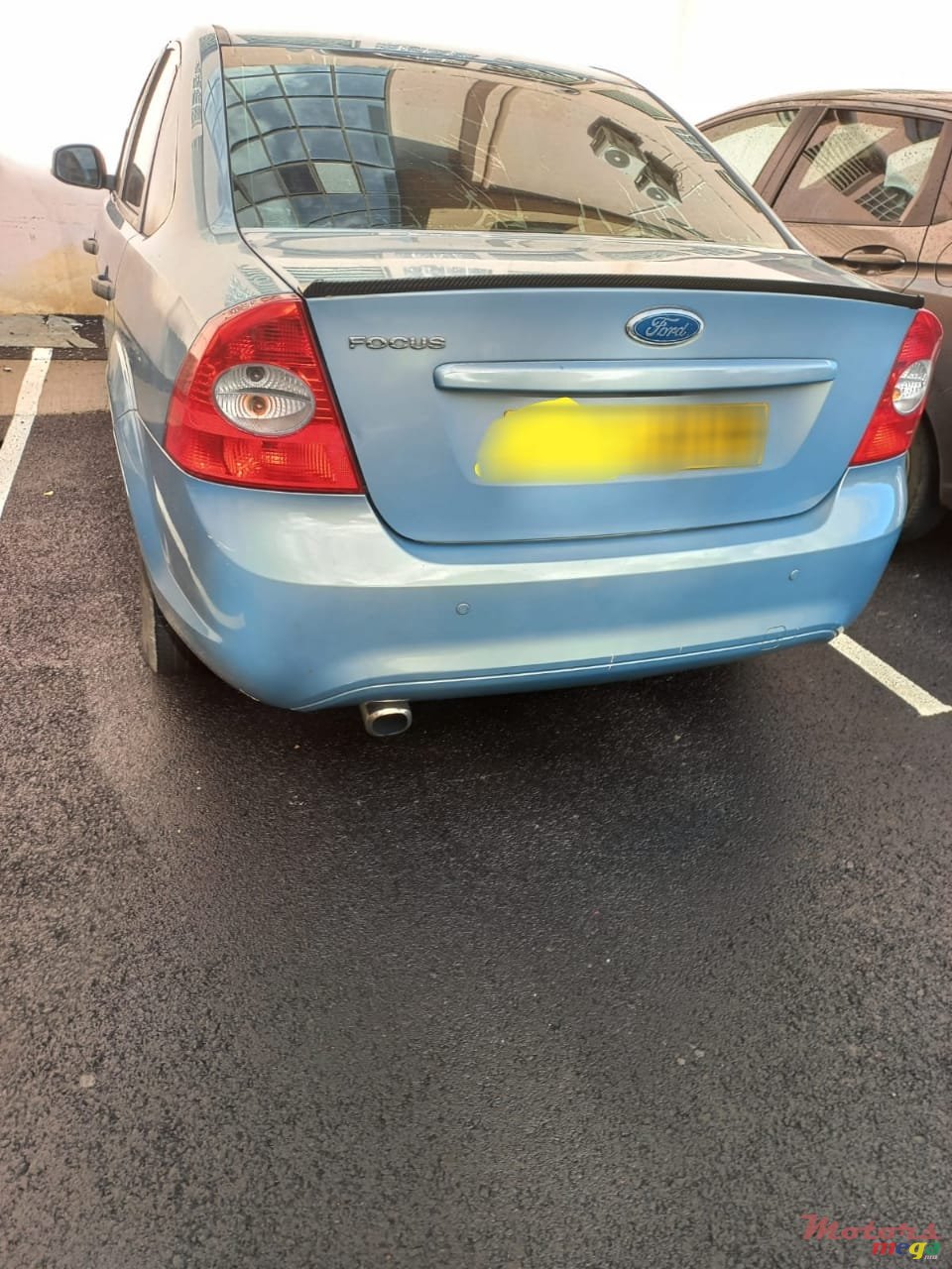 2009' Ford Focus photo #1