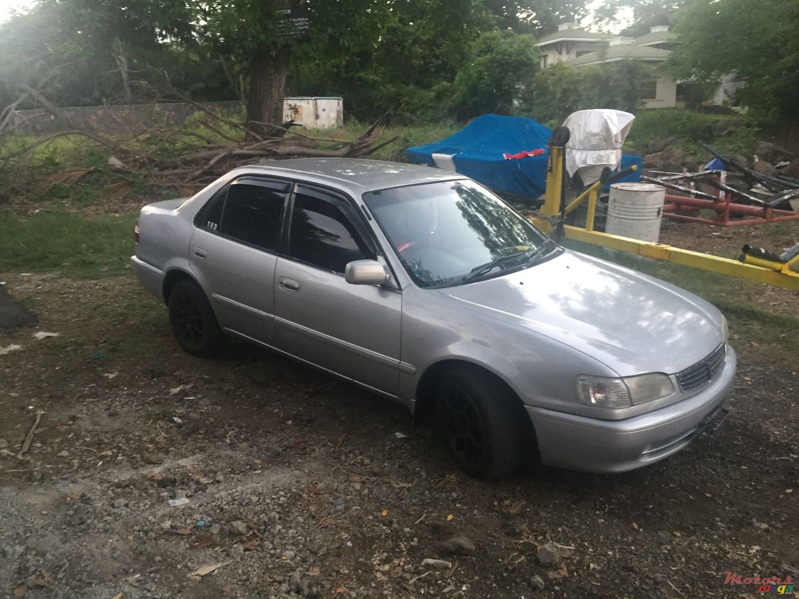 2000' Toyota Corolla photo #4