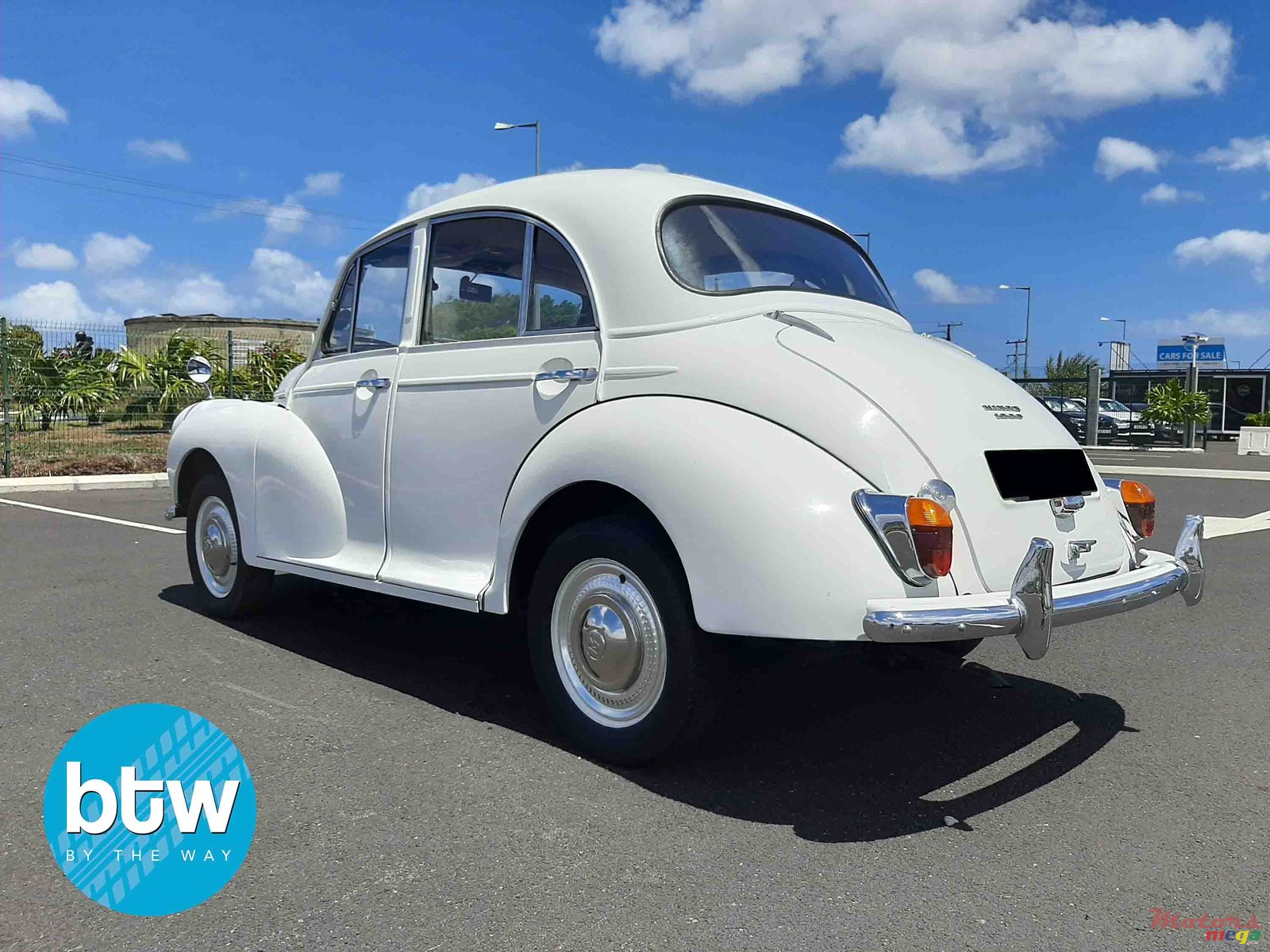 1970' Morris Minor photo #3