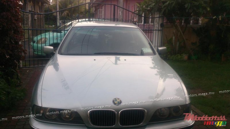 2000' BMW 520 photo #5