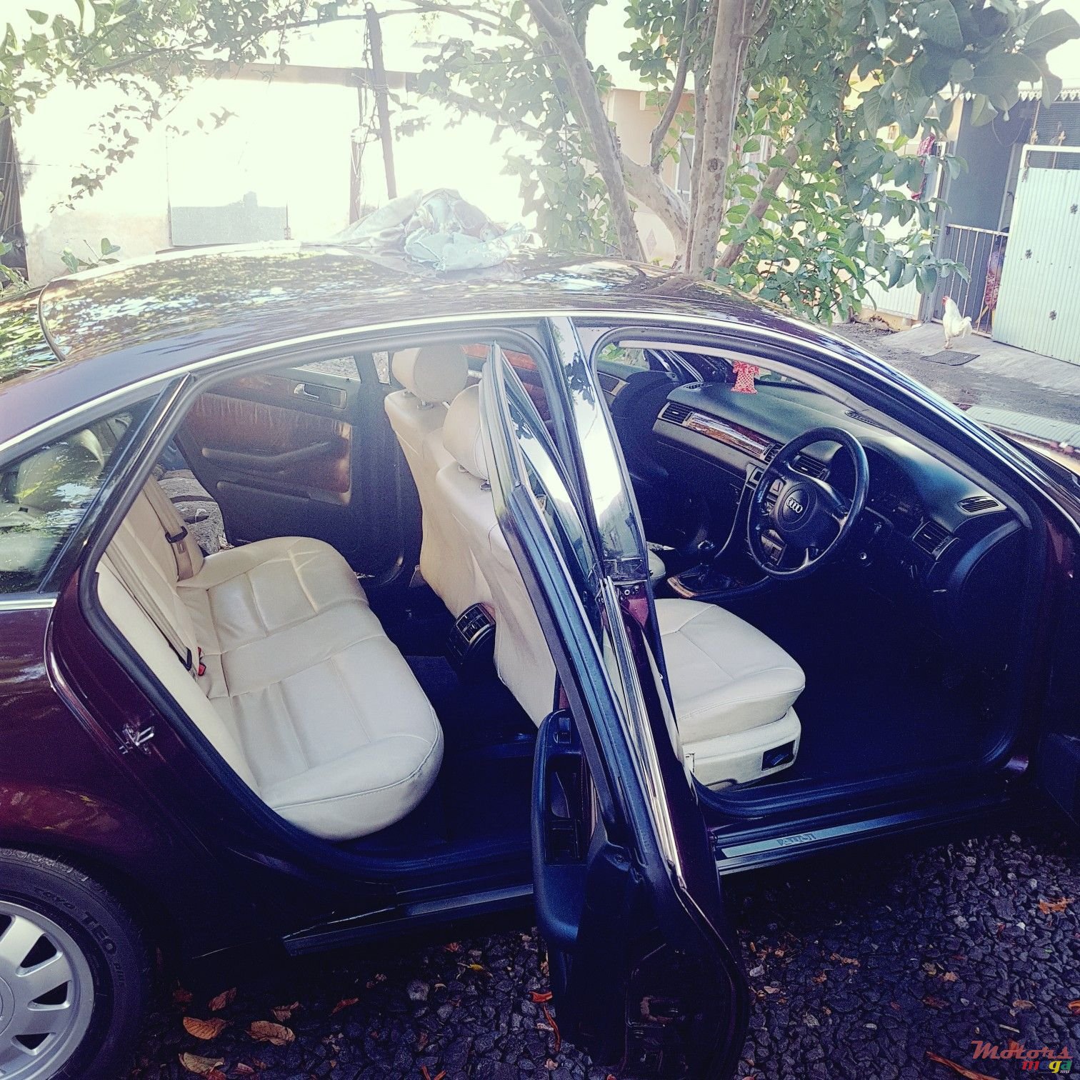 2001' Audi A6 With Private number photo #2