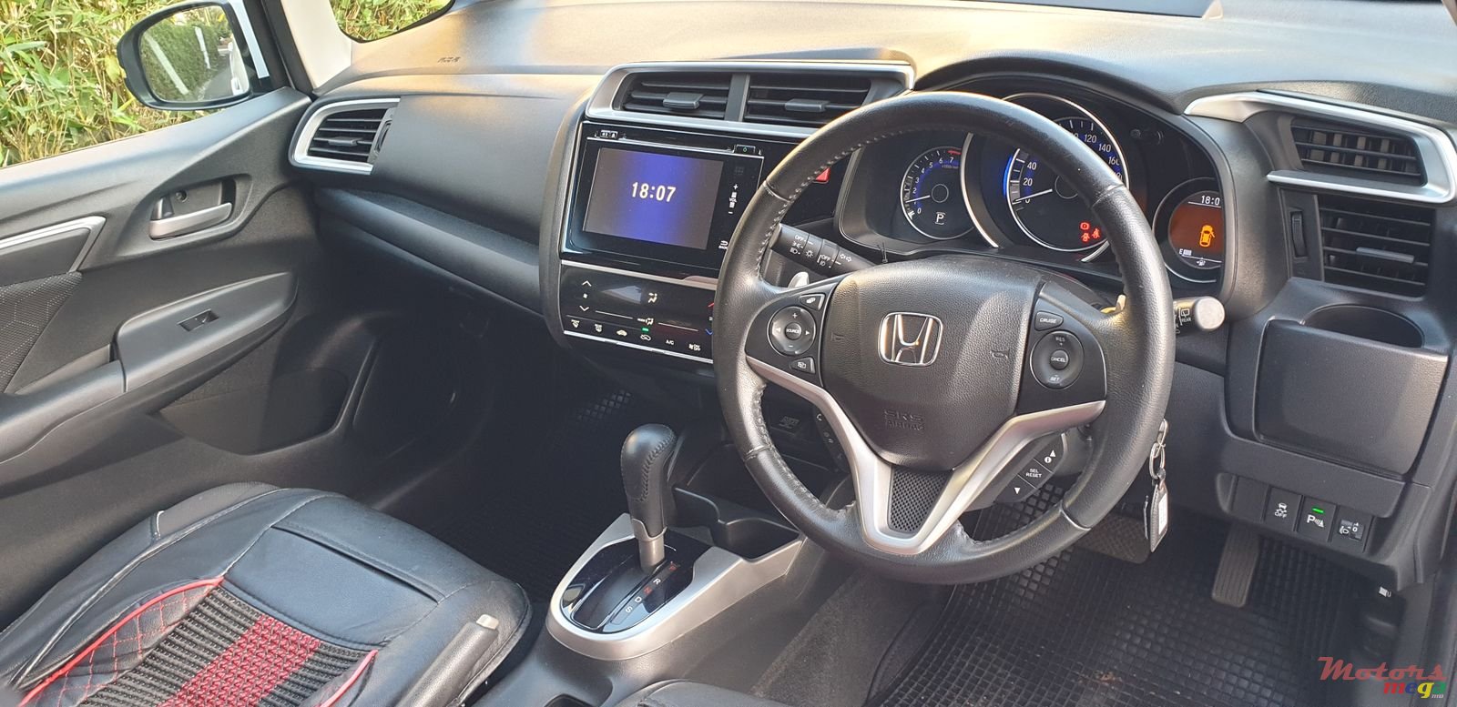 2016' Honda Jazz photo #5