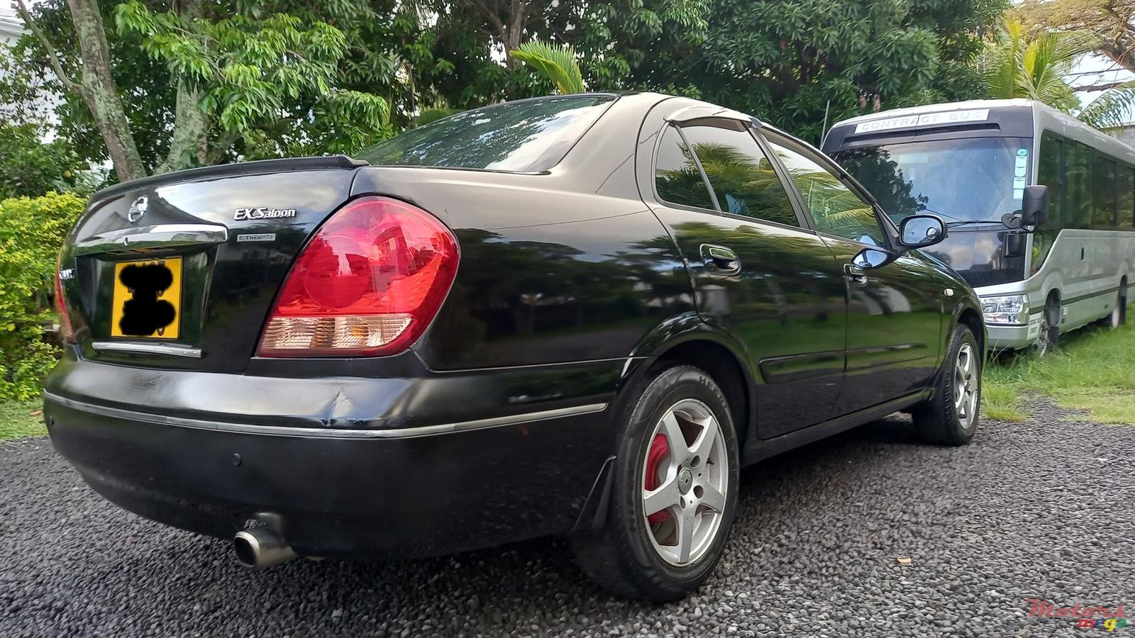 2005' Nissan Sunny photo #2