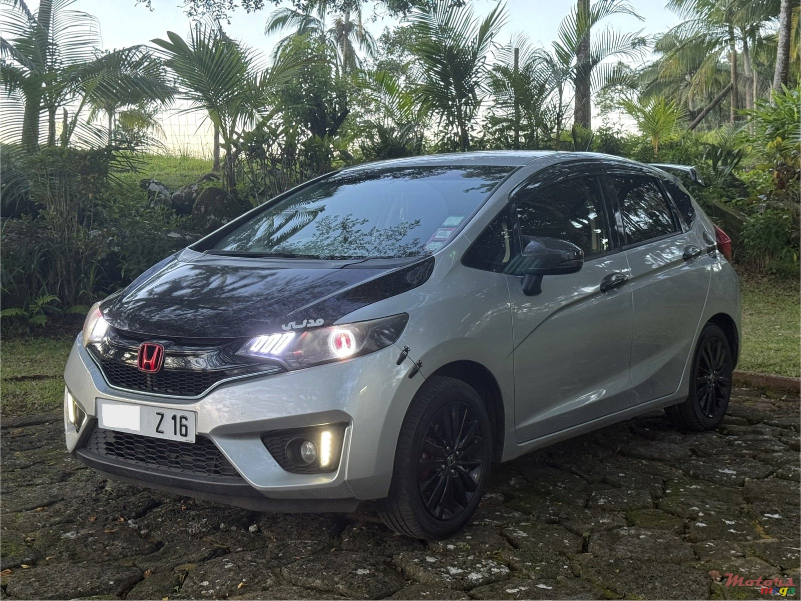 2016' Honda Fit photo #3