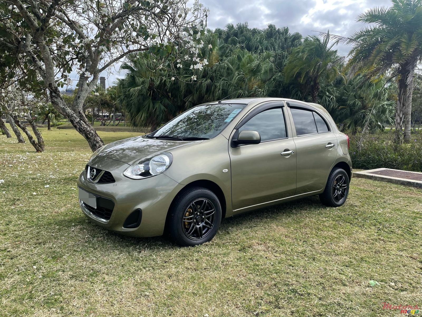 2013' Nissan March photo #3