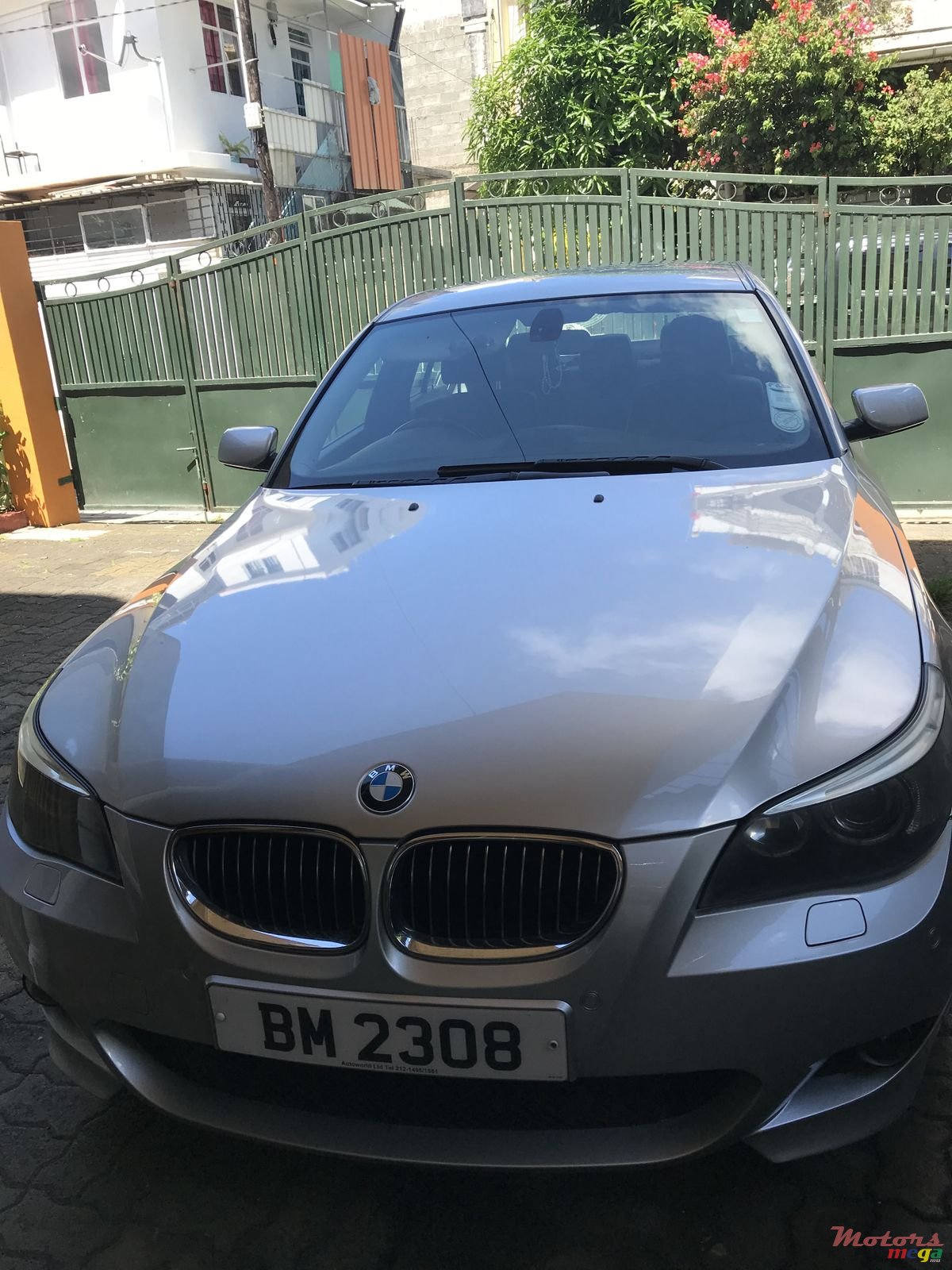 2005' BMW 520 photo #4