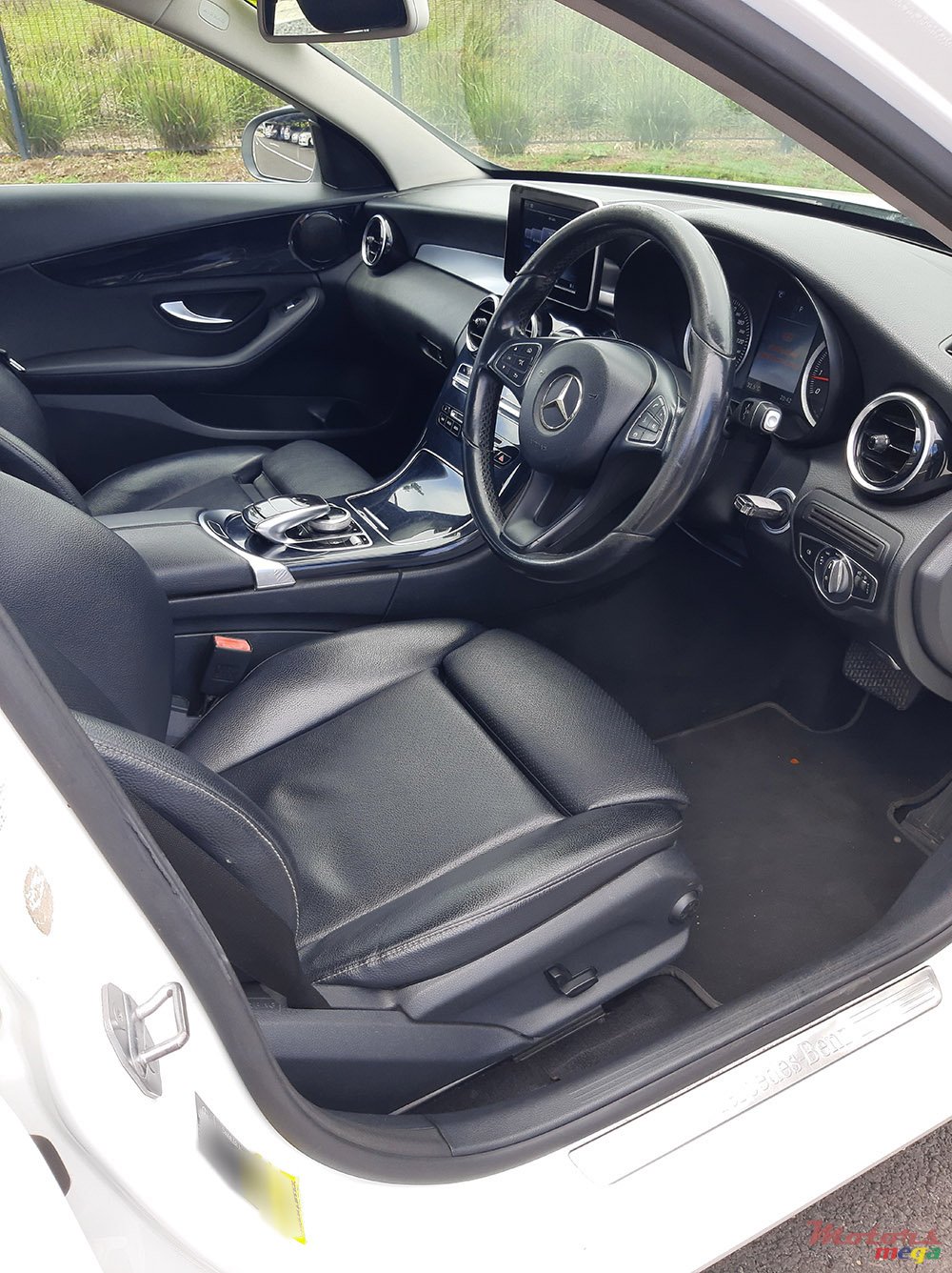 2017' Mercedes-Benz C 180 STANDARD photo #7