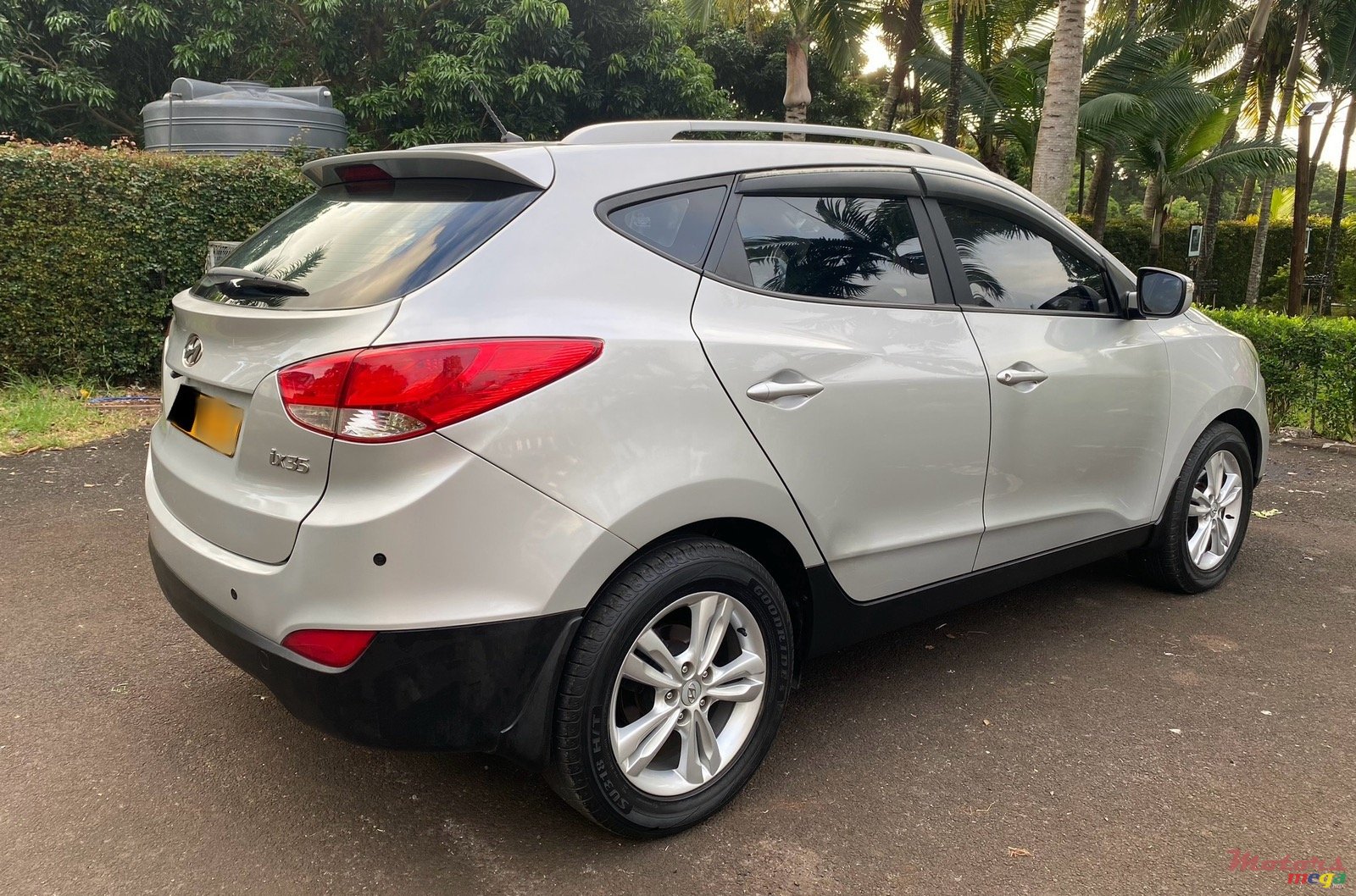 2012' Hyundai ix35 Auto photo #4