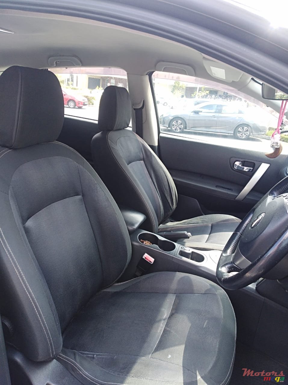 2011' Nissan Qashqai photo #4