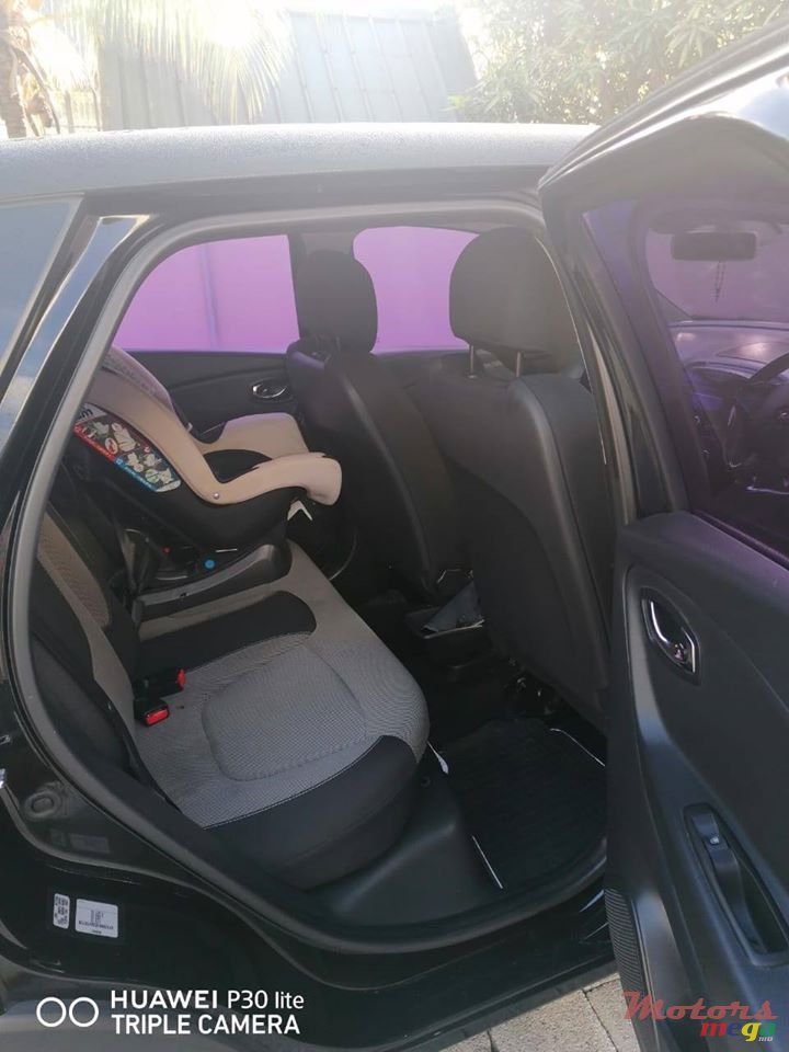 2014' Renault Captur photo #4