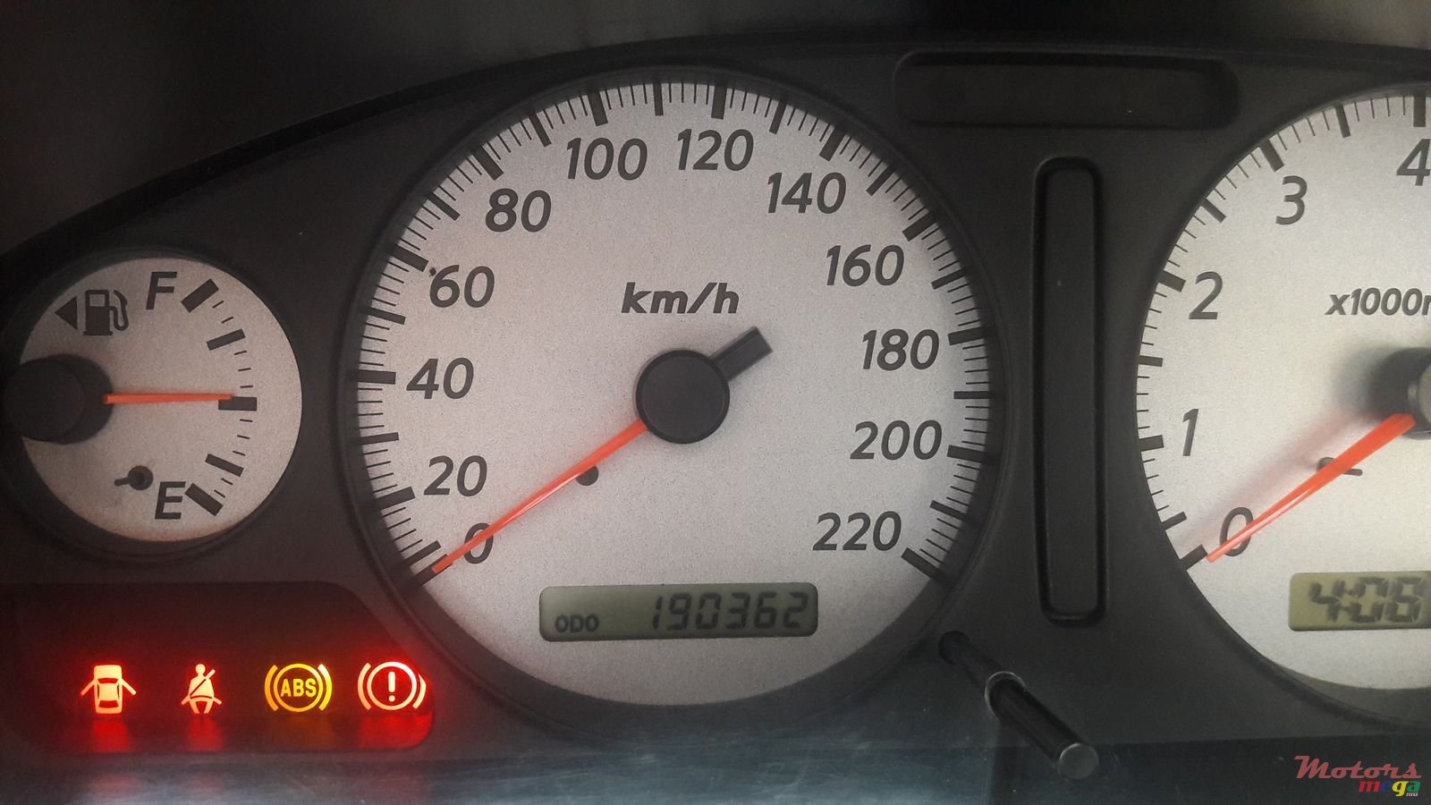 2005' Nissan Sunny photo #3