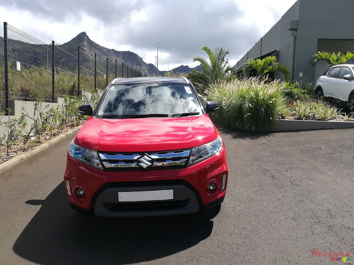 2017' Suzuki Vitara photo #1