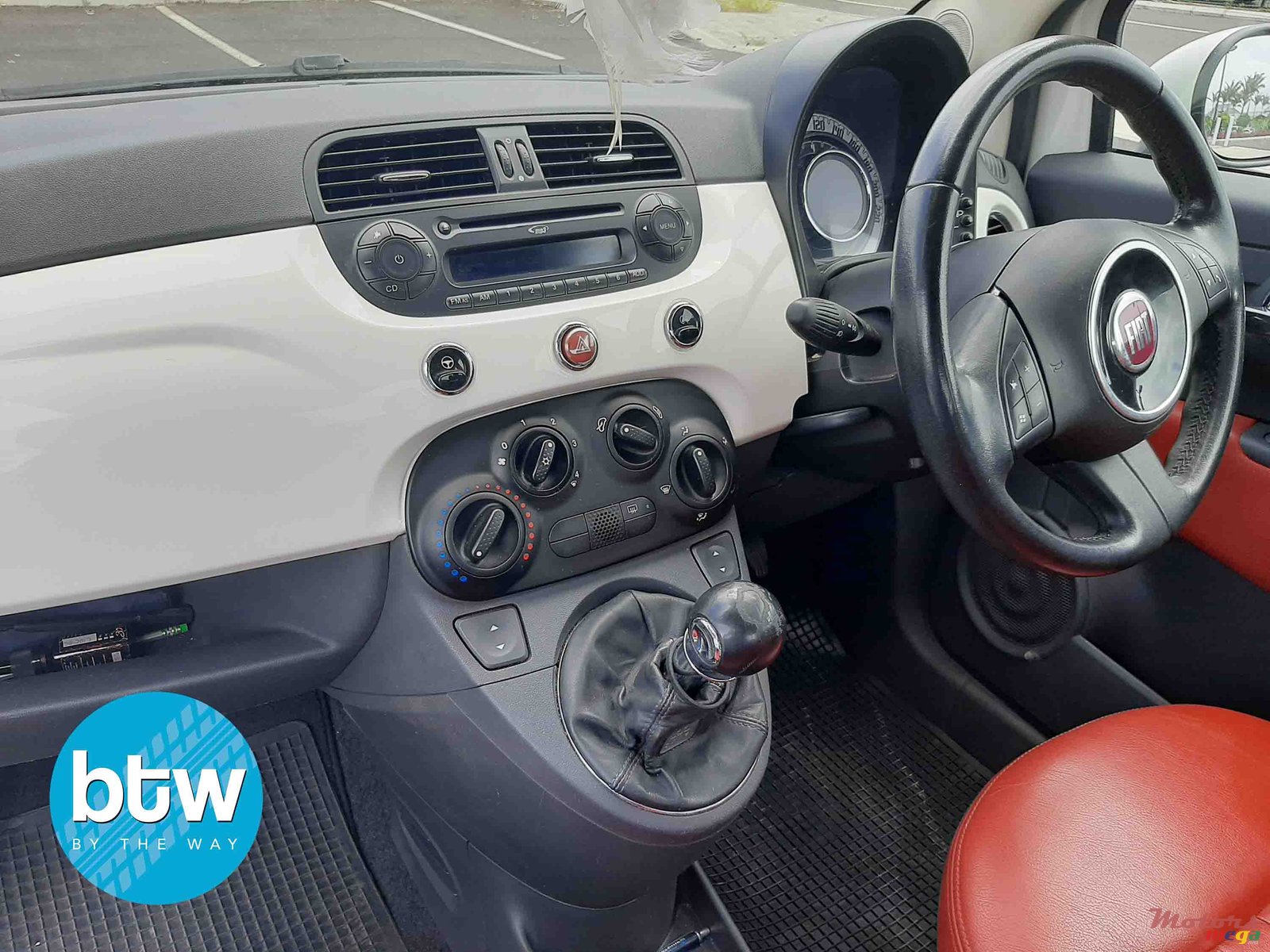 2011' Fiat 500 photo #6