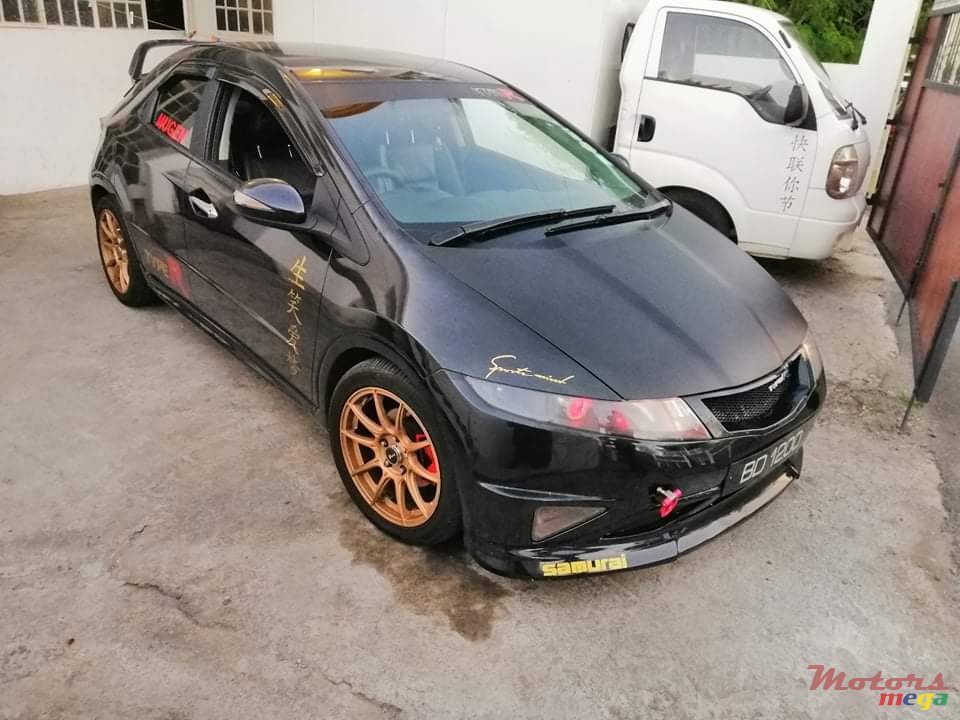 2010' Honda Civic photo #3