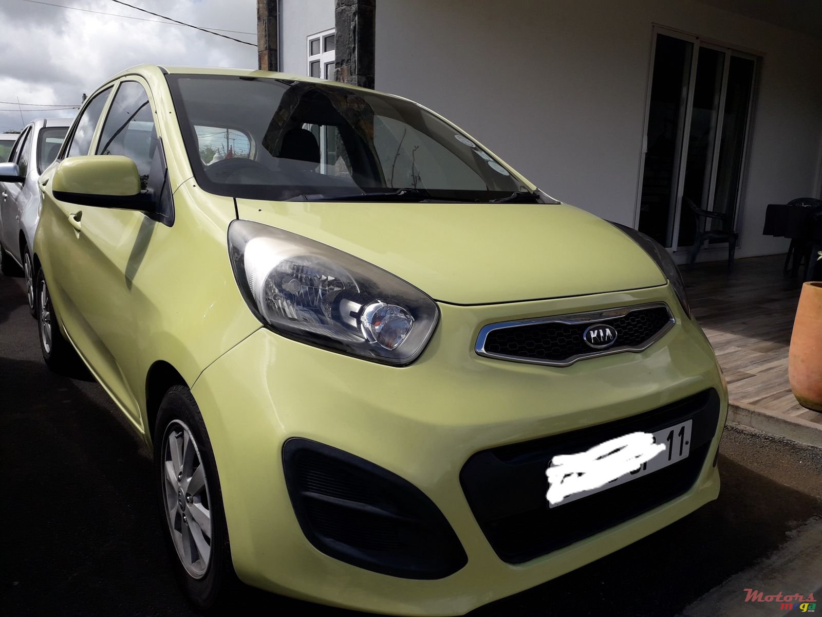 2011' Kia Picanto Automatic photo #2