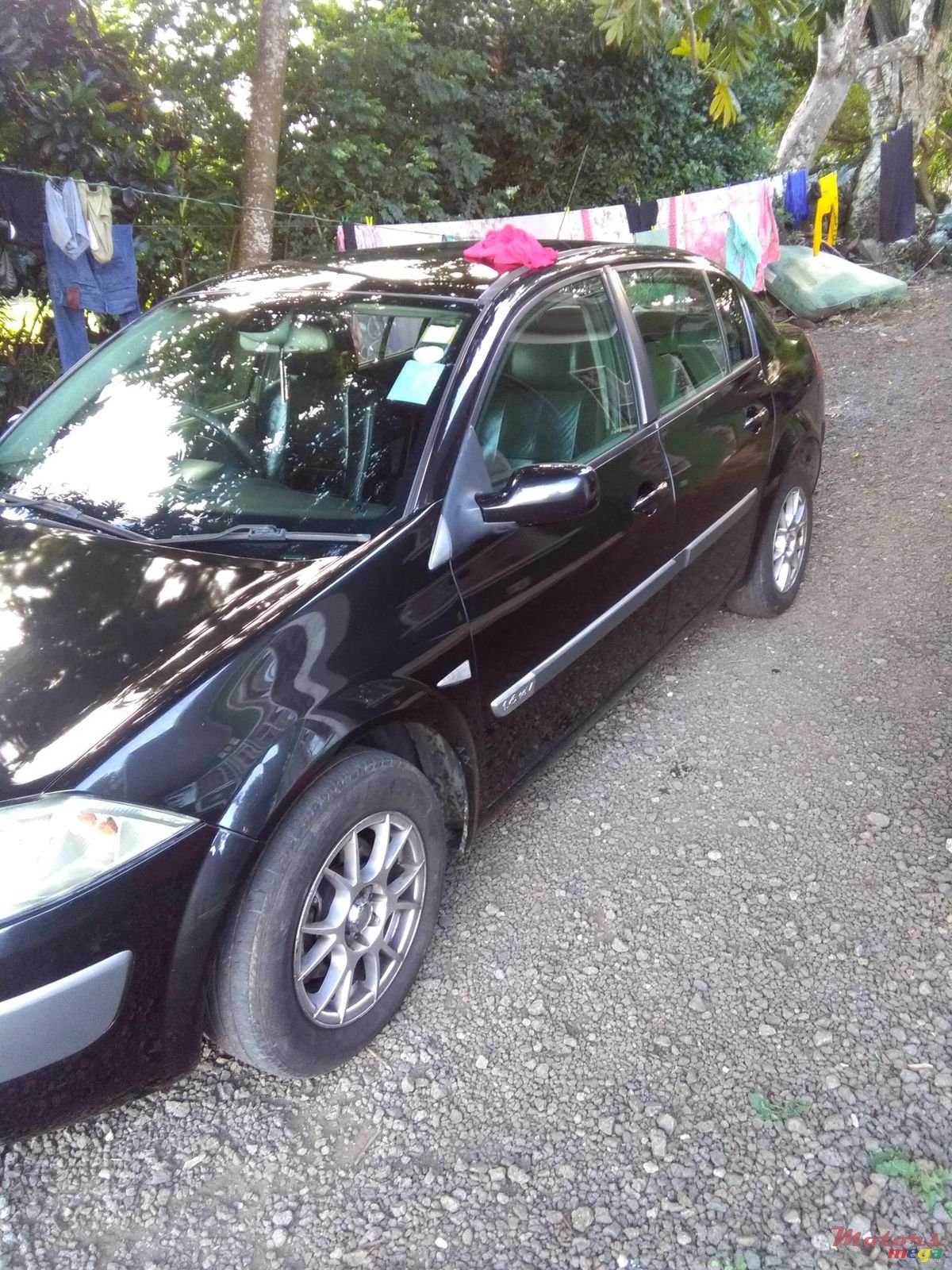 2004' Renault Megane photo #6