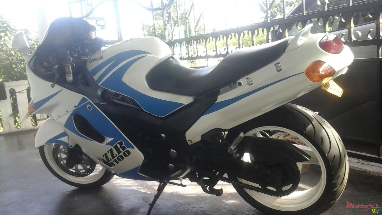 1996' Kawasaki zzr 1100 photo #1