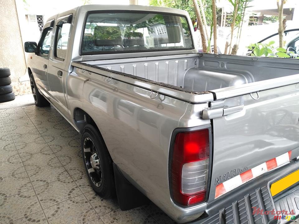 2008' Nissan Navara photo #3