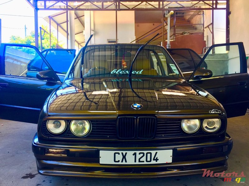 1988' BMW 3 Series Model E30 photo #1