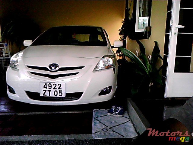 2005' Toyota BELTA photo #1