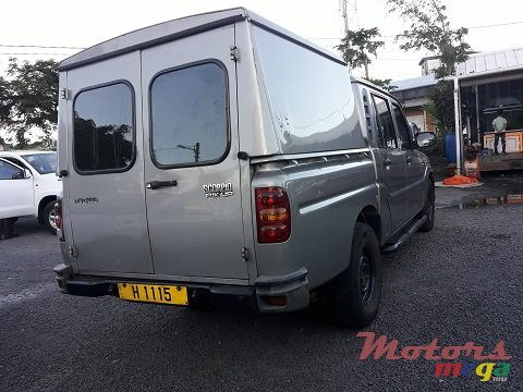 2012' Mahindra Scorpio photo #6
