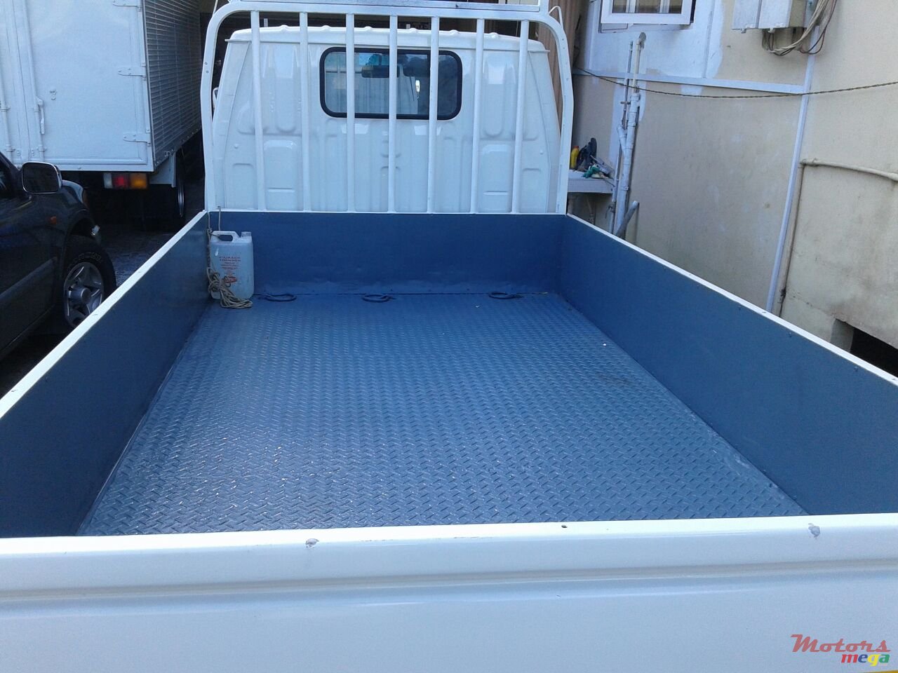 1995' Toyota photo #2