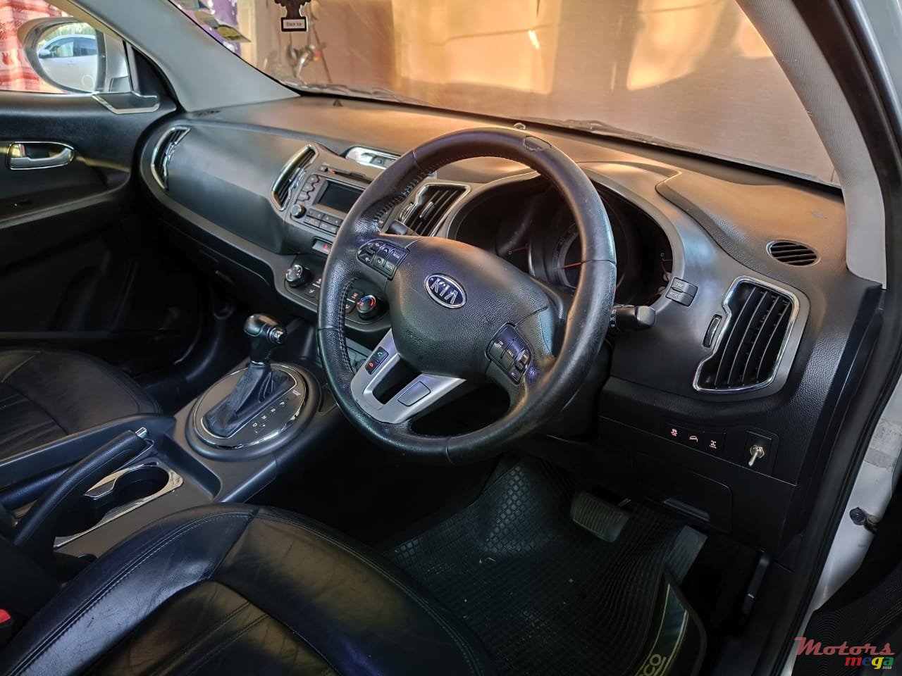 2012' Kia Sportage photo #5