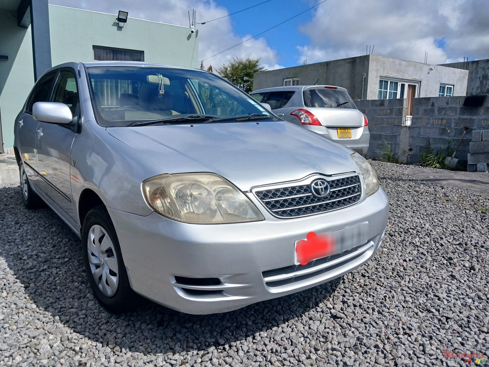 2003' Toyota Corolla photo #2