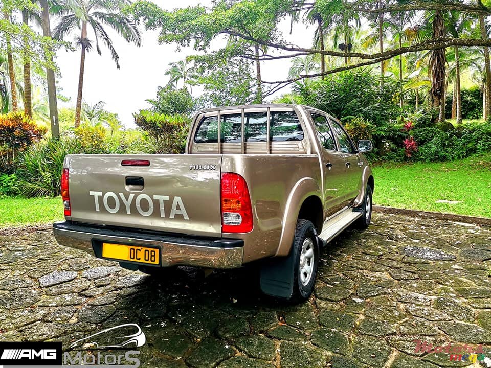 2008' Toyota Hilux photo #5