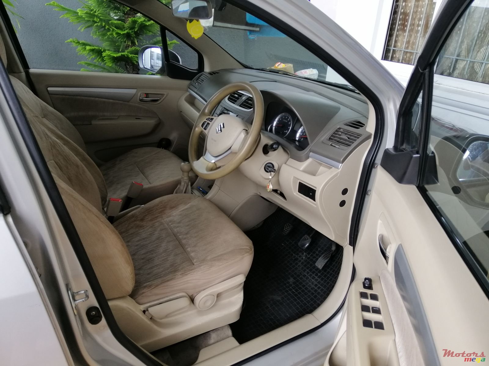 2014' Suzuki SJ photo #2