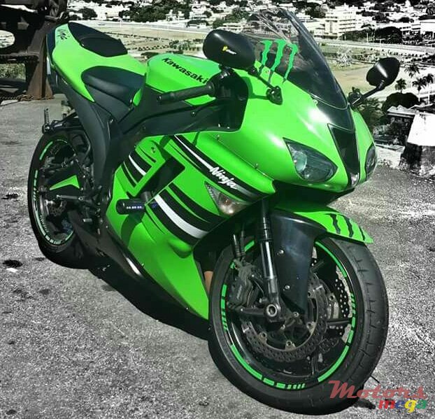 2007' Kawasaki Ninja Zx6r photo #1