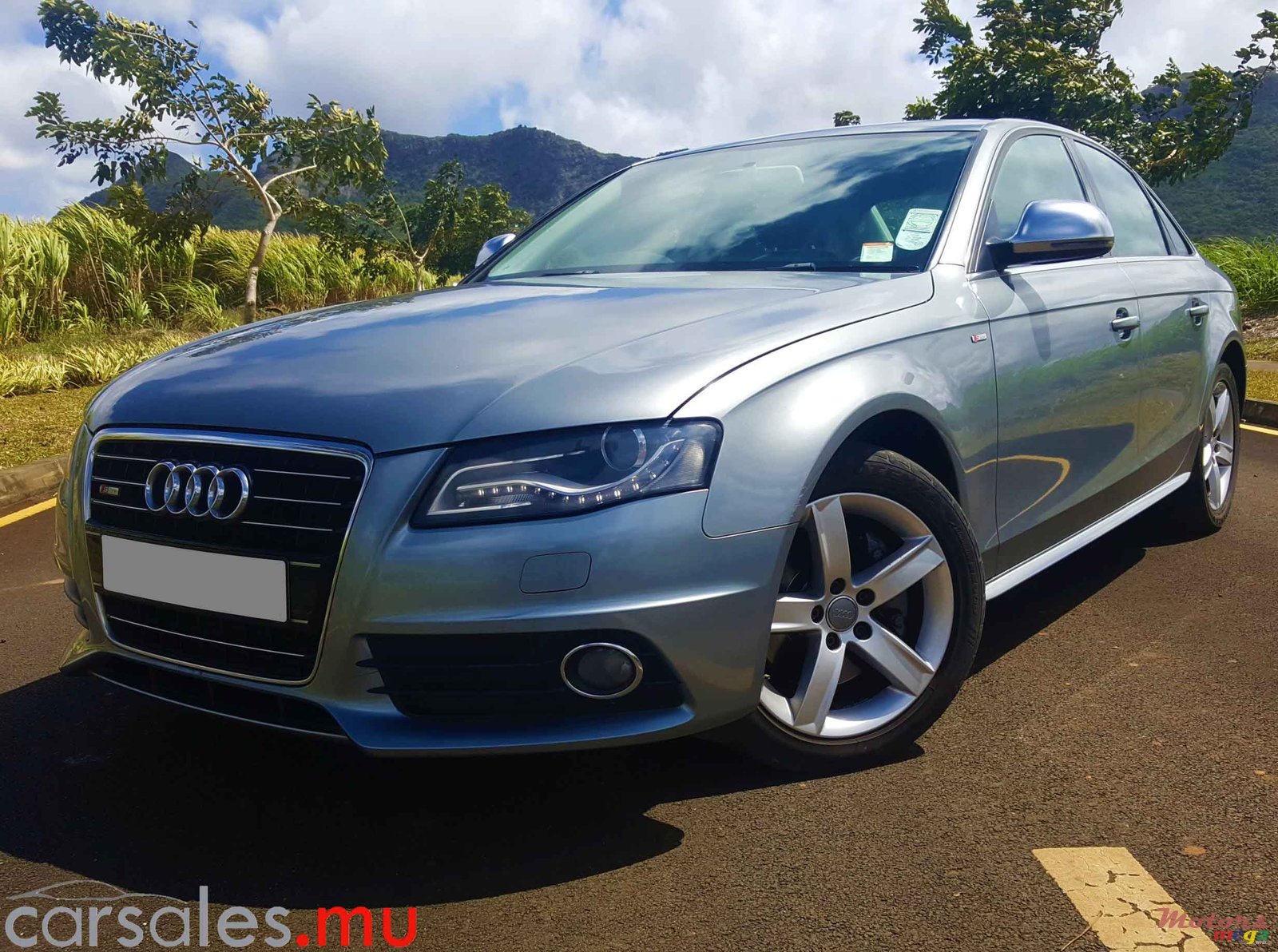 2009' Audi A4 S Line photo #2