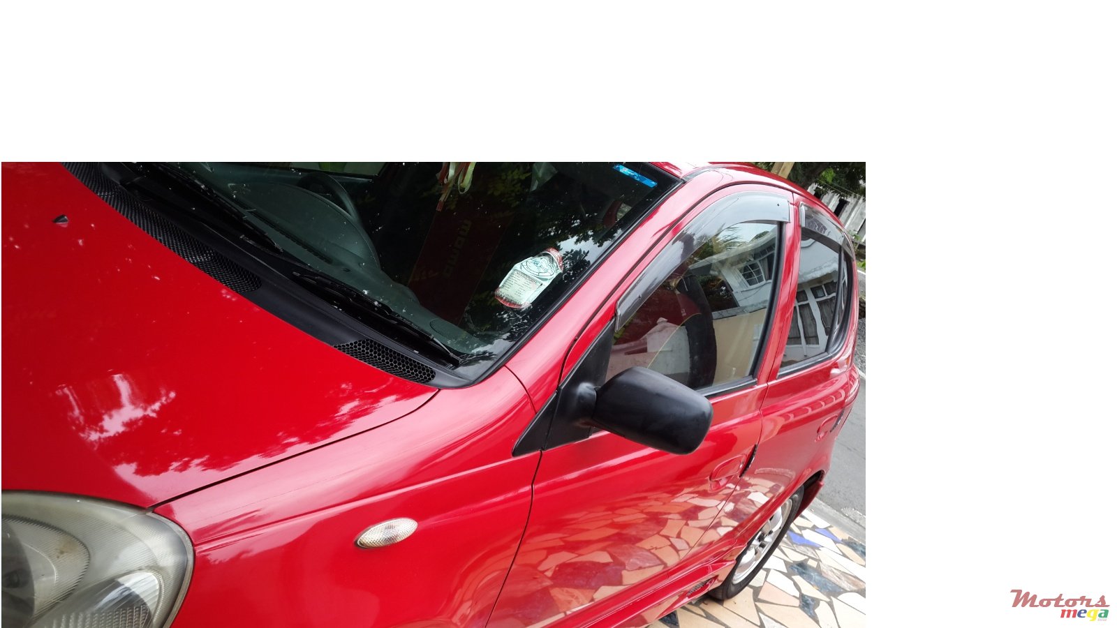 2000' Toyota Vitz photo #3