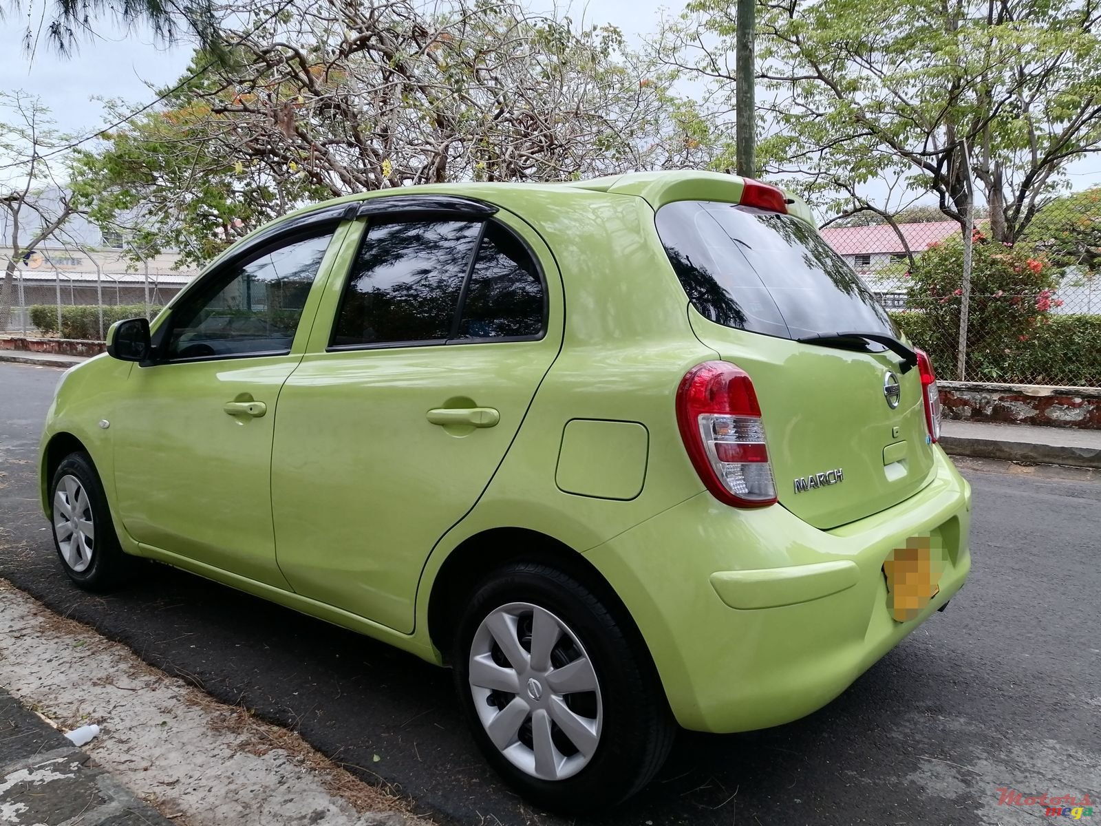 2011' Nissan March photo #2