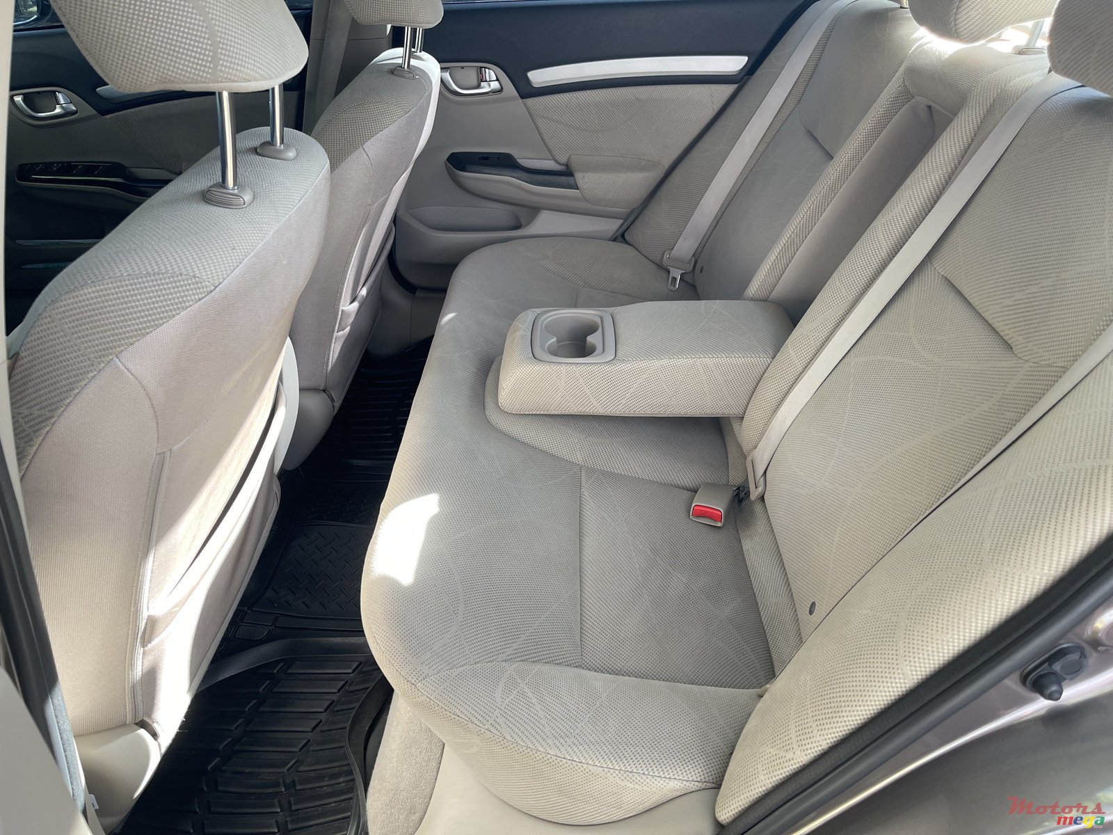 2012' Honda Civic photo #6