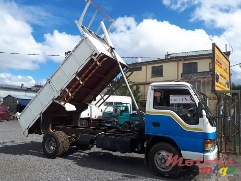 1996' Isuzu ELF photo #1