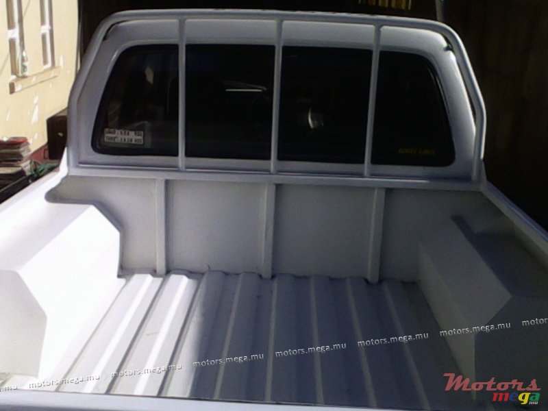 1997' Mazda B250 photo #5