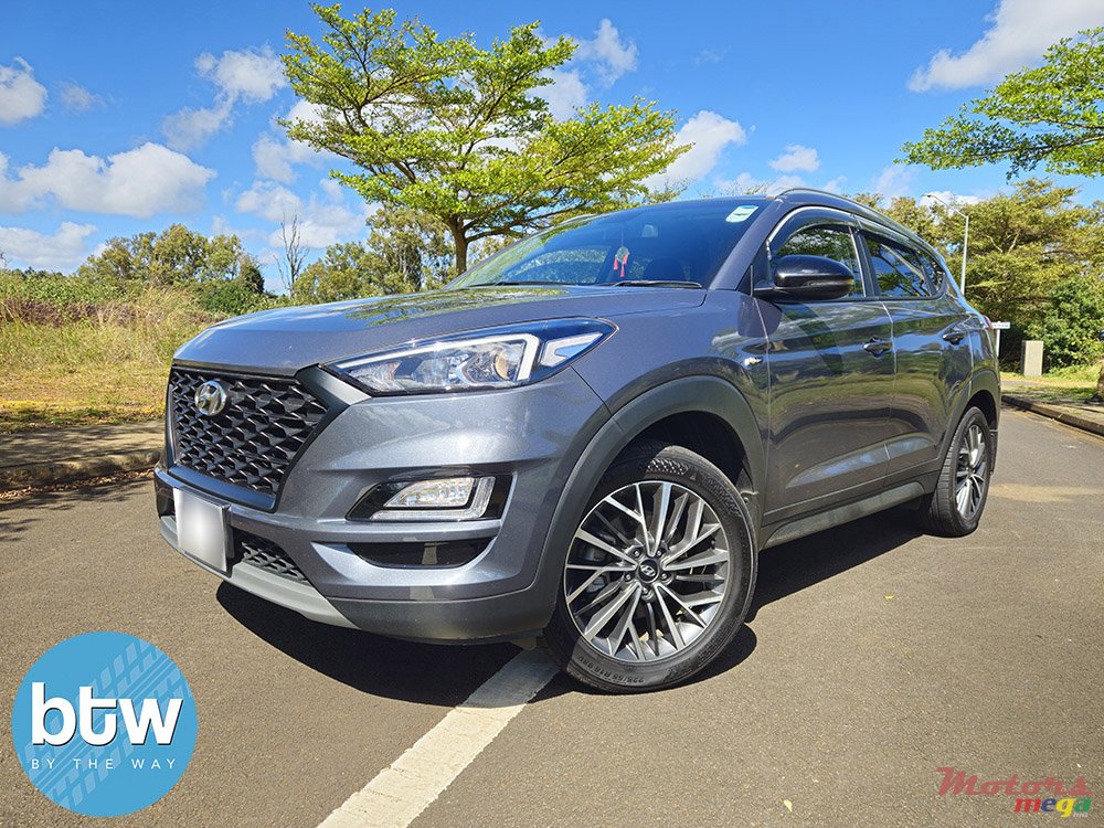 2020' Hyundai Tucson photo #2