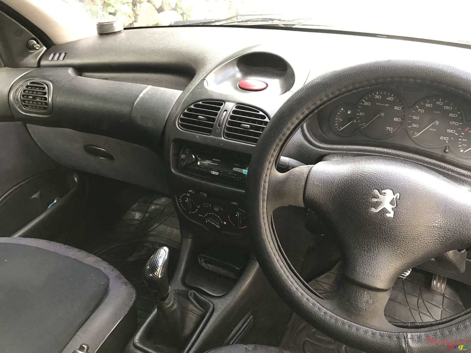 1999' Peugeot 206 photo #3