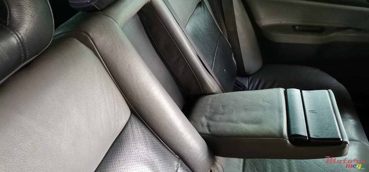 2008' Mitsubishi Lancer photo #4