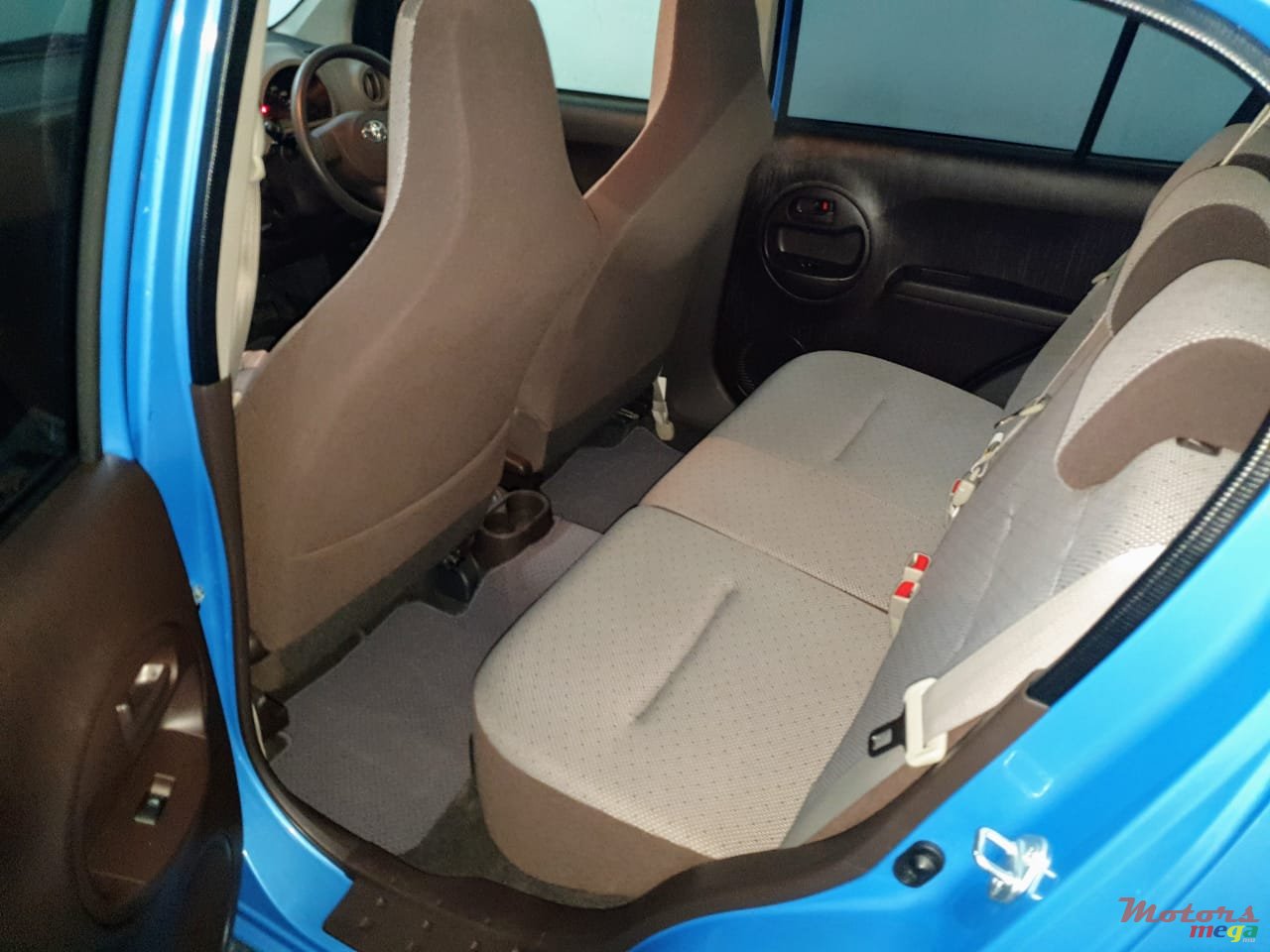 2016' Toyota Paseo photo #5