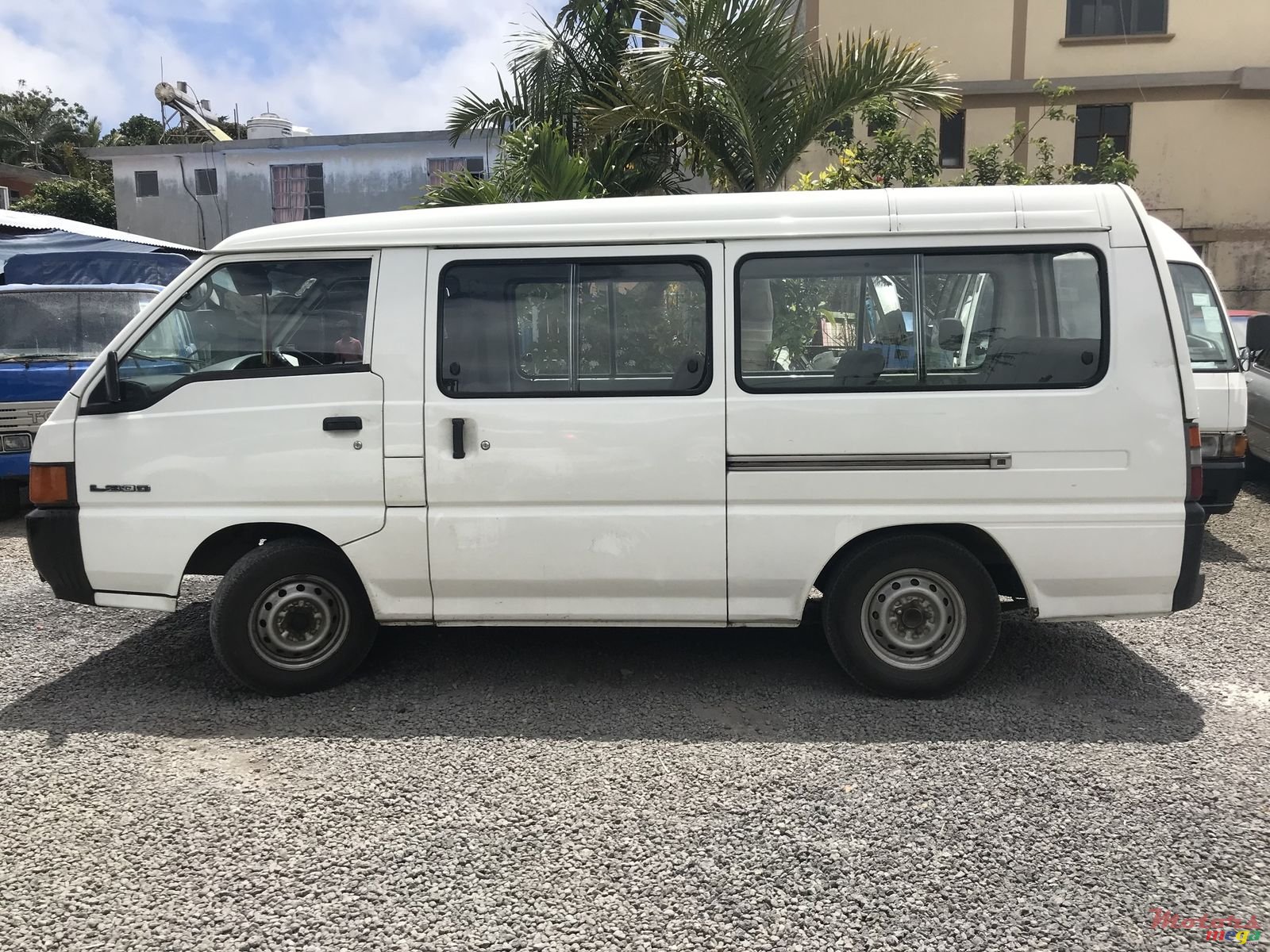 2007' Mitsubishi L300 photo #3