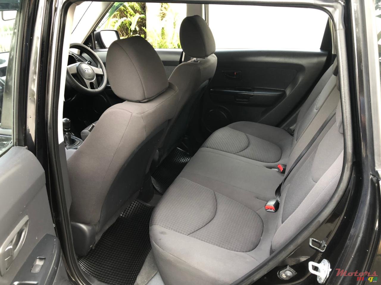 2010' Kia Soul photo #6