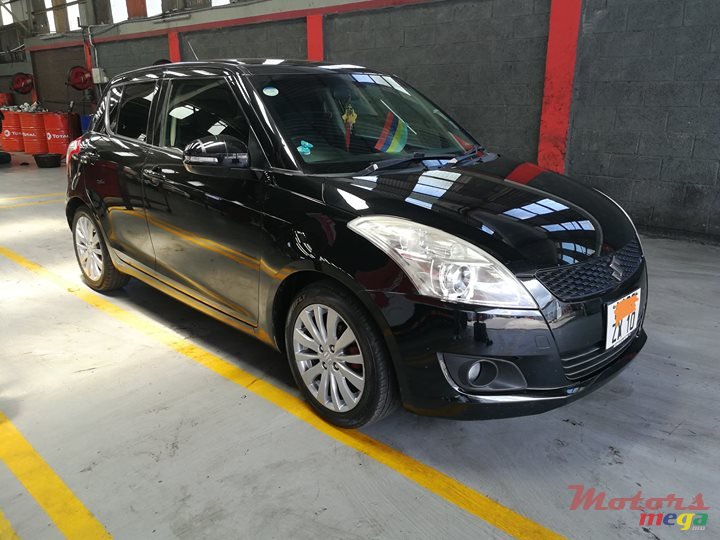 2010' Suzuki Swift Japan photo #3