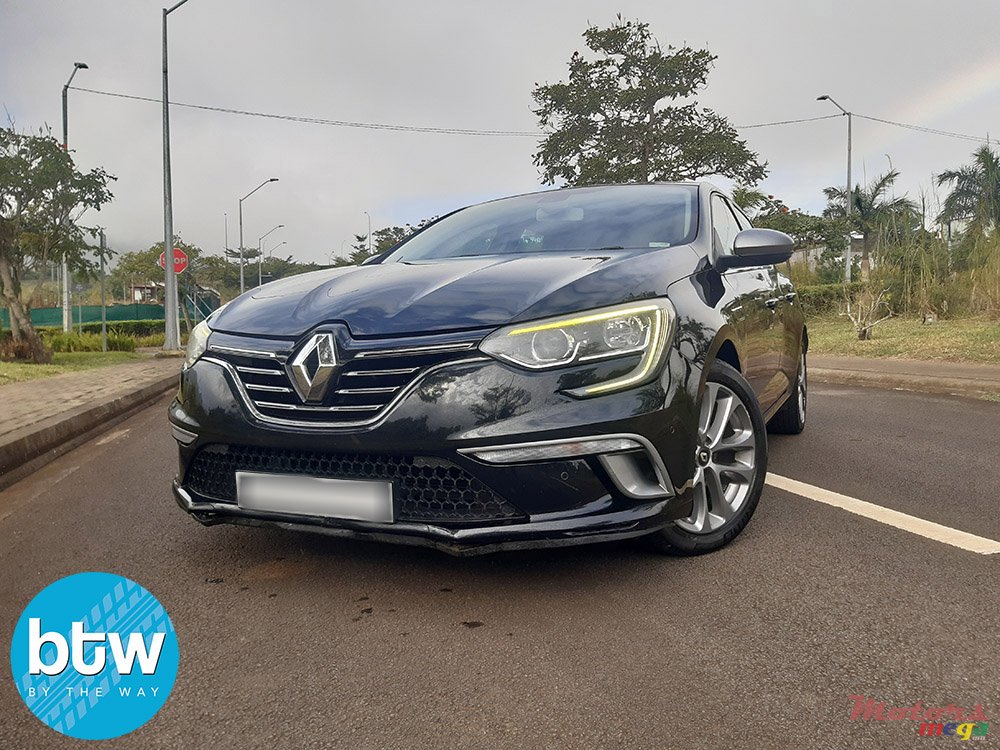 2017' Renault Megane photo #2