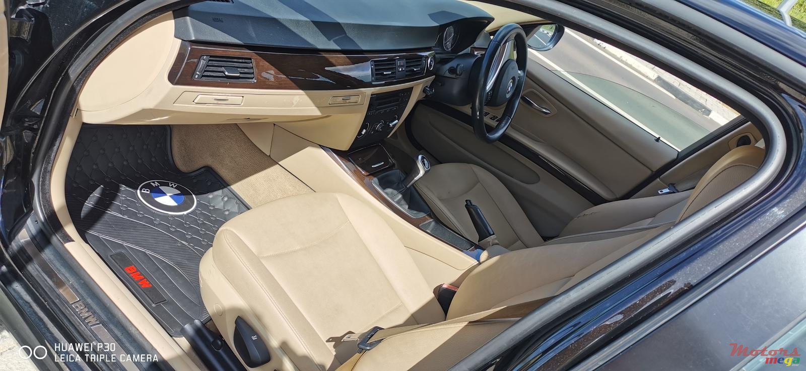 2009' BMW 320 photo #4