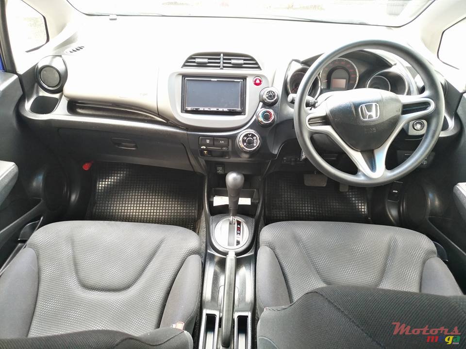 2013' Honda Fit photo #5