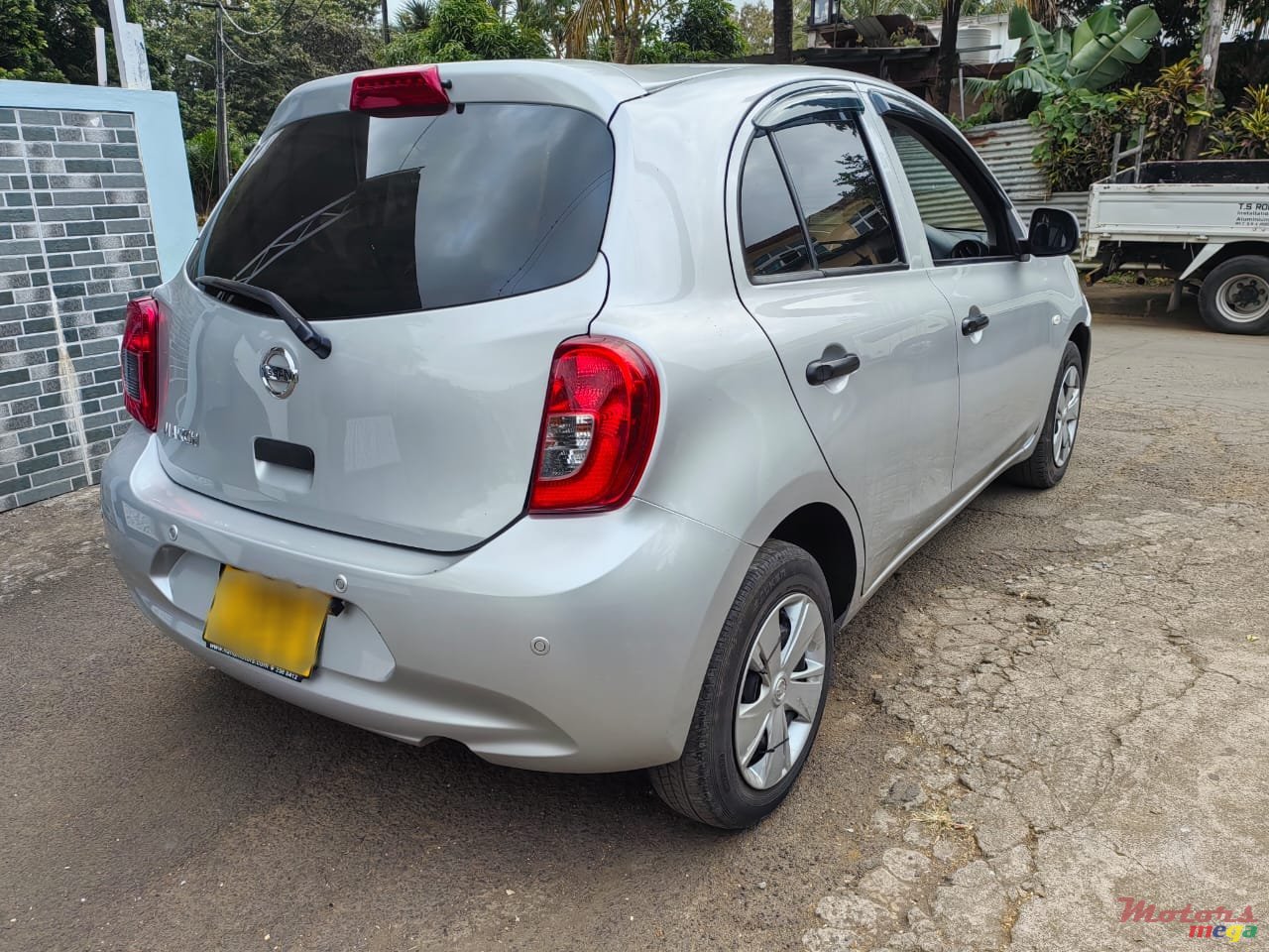 2021' Nissan March photo #1