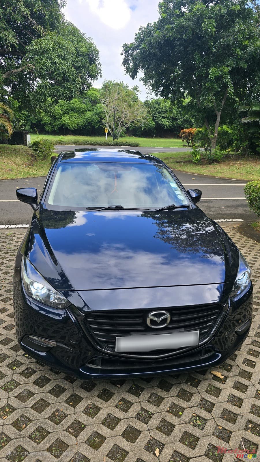 2017' Mazda 3 photo #1