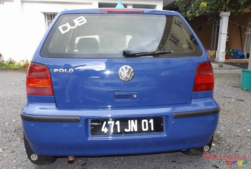2001' Volkswagen Polo photo #5